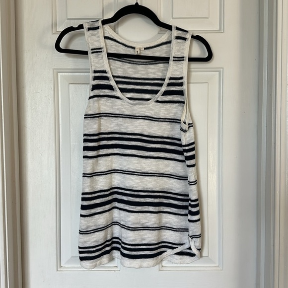 Anthropologie moth navy white striped tank top medium - Picture 2 of 6